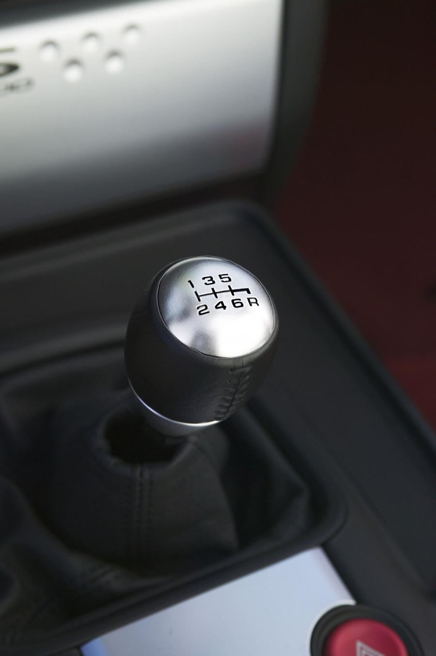  Honda S2000 2004 года  (фото 42 из 89)